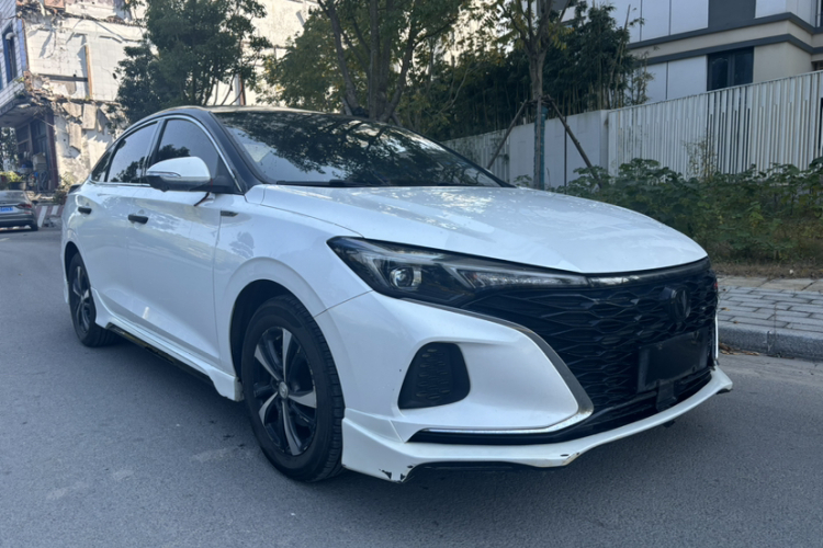 长安 逸动 2021款 PLUS 蓝鲸NE 1.4T GDI DCT尊贵型车身外观6003