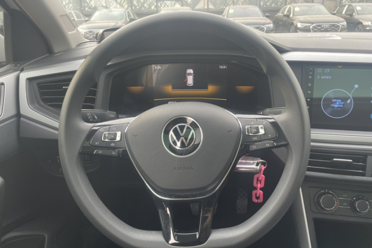 大众 Polo 2023款 Plus 1.5L 自动全景乐享版中控内饰7004