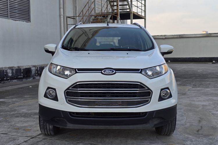 福特 翼搏 2013款 1.0L GTDi 手动尊贵型车身外观6001