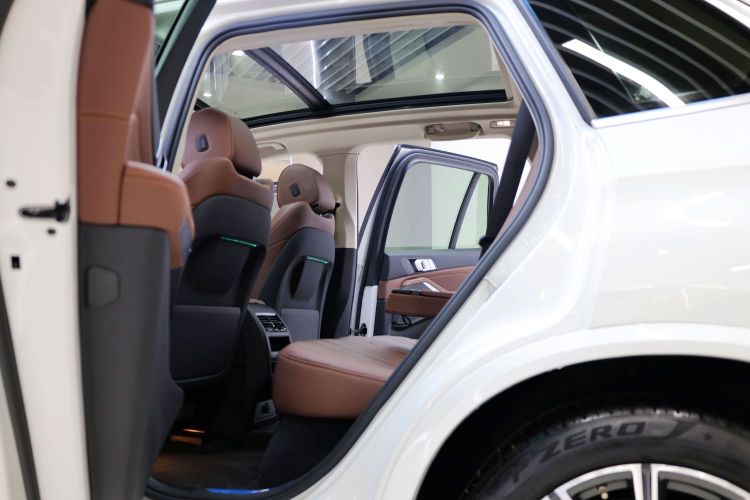 宝马X5(进口) 2019款 xDrive40i M运动套装中控内饰7003