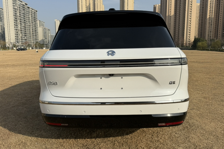 蔚来ES8 2026款 六座行政豪华版车身外观6008