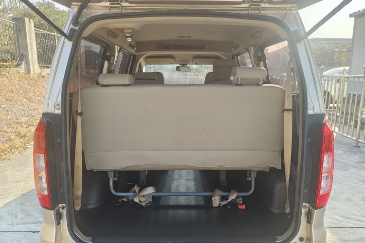 五菱汽车 五菱宏光V 2019款 1.5L标准型L2B局部细节23