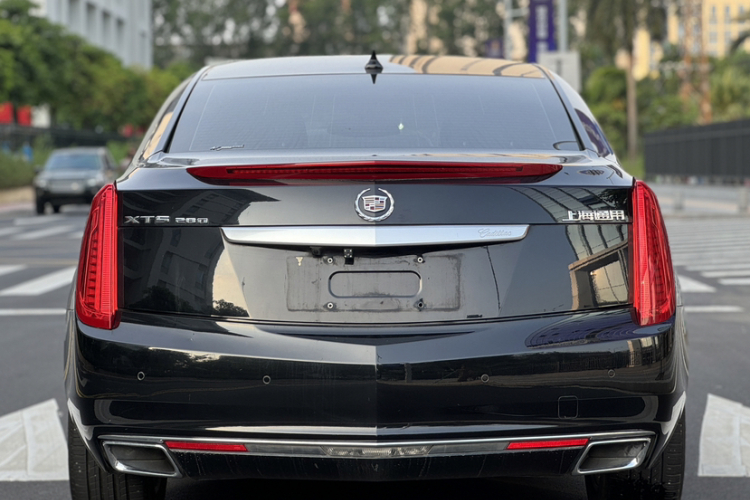 凯迪拉克XTS 2015款 28T 舒适型车身外观6008