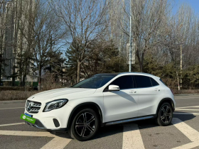 奔驰GLA 2018款 GLA 200 时尚型