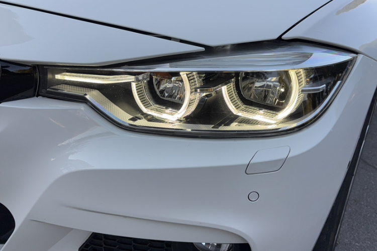 宝马3系 2017款 320Li M运动型车身外观6004