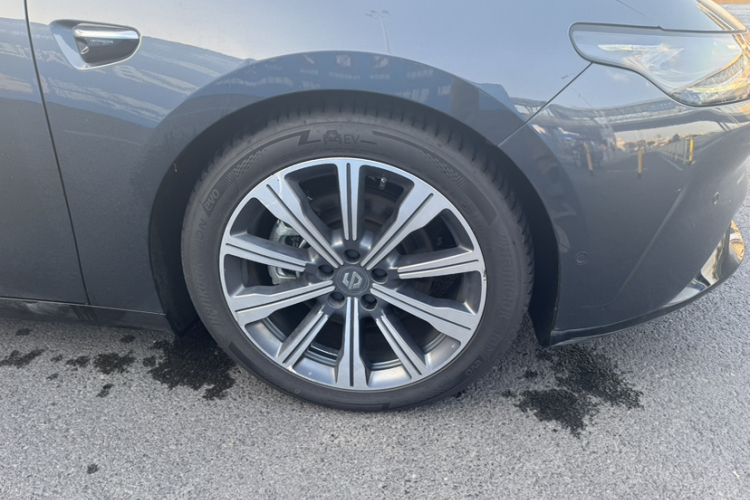 零跑汽车 零跑C01 2022款 后驱长续航版车身外观6006