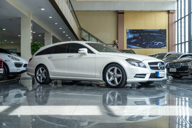奔驰CLS 2013款 CLS 350 猎装时尚型车身外观6001