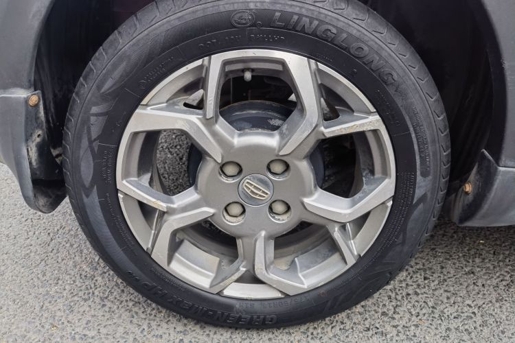 吉利汽车 远景X1 2017款 1.3L 自动玩家版车身外观6009