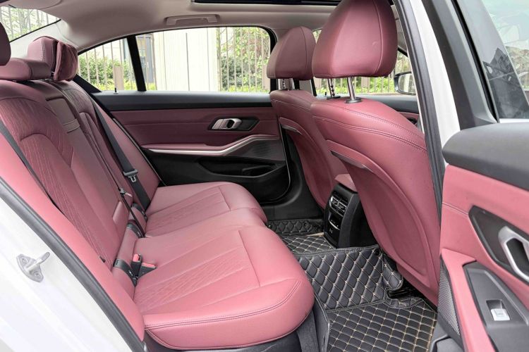 宝马3系 2024款 320Li M运动套装中控内饰7005