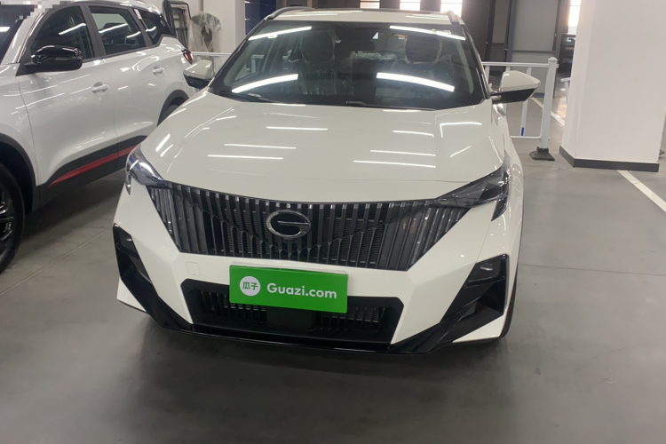 广汽传祺 传祺GS3 2023款 影速 270T 劲享版车身外观6001