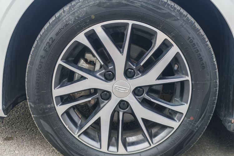 吉利汽车 帝豪 2022款 第4代 1.5L 手动精英型车身外观6005