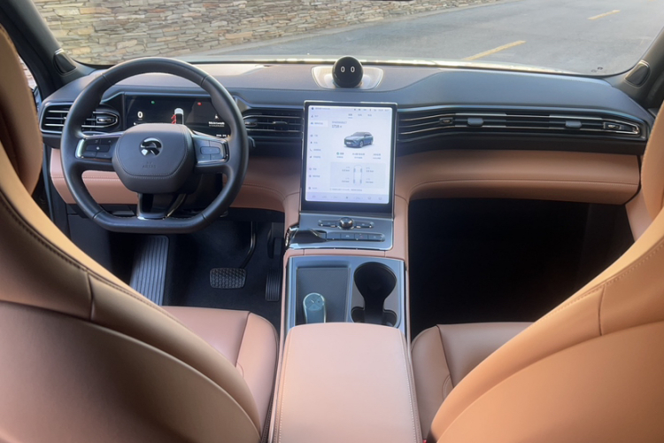 蔚来ES6 2020款 430KM 性能版中控内饰7003