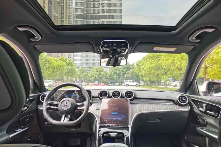 奔驰C级 2024款 C 200 L 运动版车身外观6010