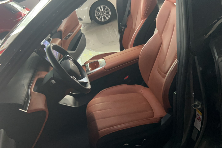 深蓝汽车 深蓝L07 2024款 530Max乾崑智驾ADS SE纯电版局部细节19