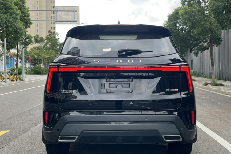 思皓X8 PLUS 2023款 1.5TGDI DCT智享版 7座车身外观6002