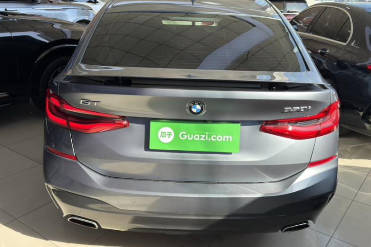 宝马6系GT 2019款 630i M运动大旅行家版车身外观6005