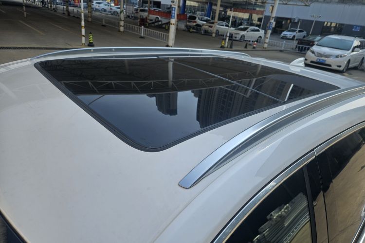 凯迪拉克XT5 2018款 28T 四驱豪华型车身外观6007