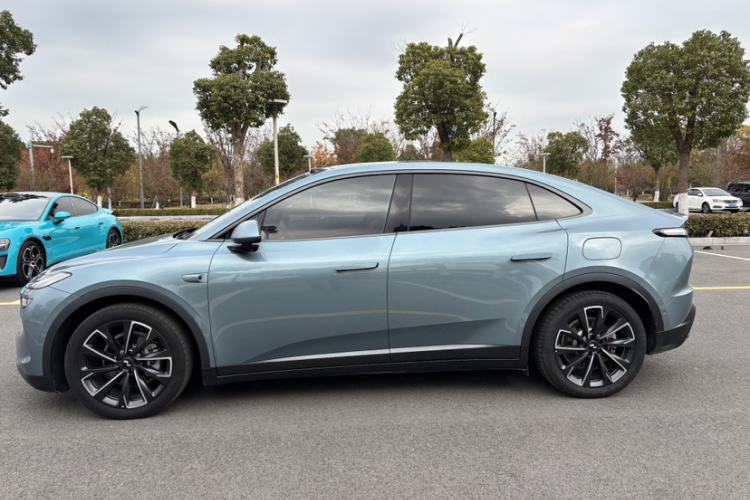 乐道L60 2024款 60kWh 四驱版车身外观6004