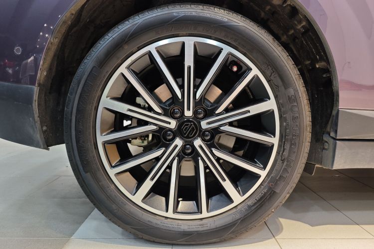 零跑汽车 零跑B10 2025款 510悦享版车身外观6015