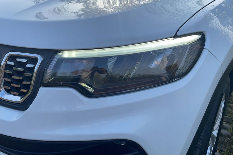 Jeep 指南者 2021款 220T 自动领先版车身外观6003