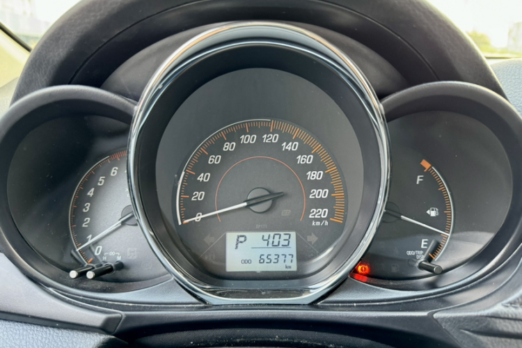 丰田 YARiS L 致炫 2020款 致炫X 1.5L CVT领先版中控内饰15