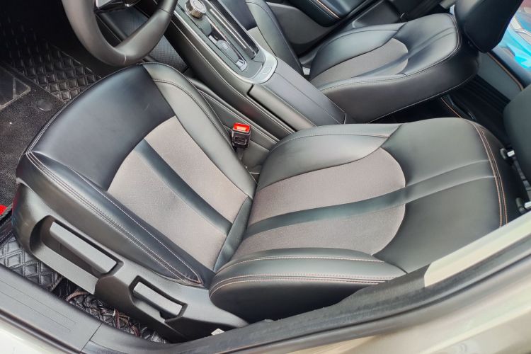 埃安 AION S 2022款 魅 580 Pio中控内饰7005