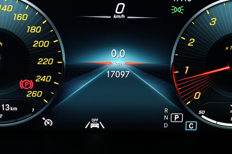 奔驰GLC 2022款 改款 GLC 300 L 4MATIC 动感型臻藏版中控内饰15