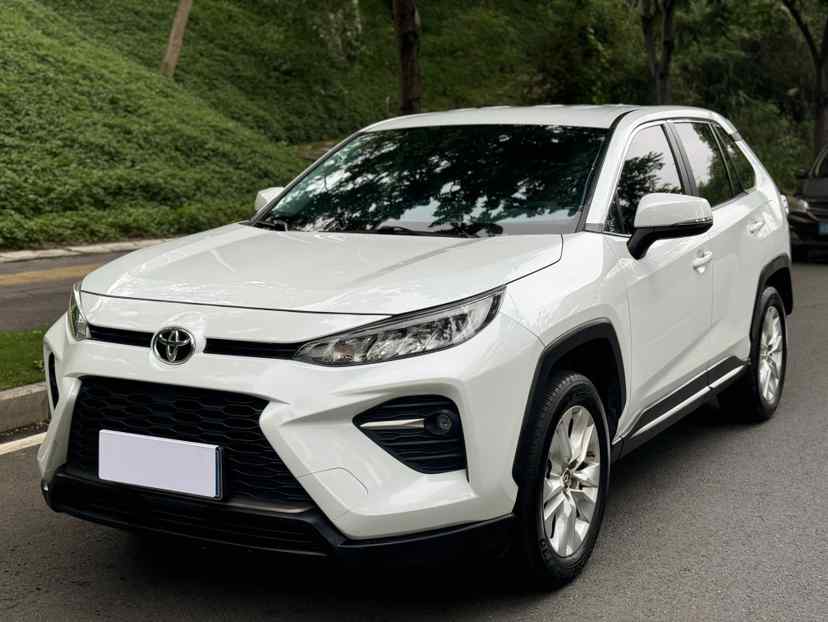 丰田 威兰达 2022款 改款 2.0L CVT两驱领先版(1)