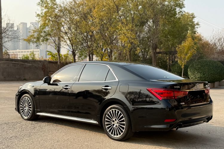 丰田 皇冠 2018款 2.0T 运动版车身外观6005