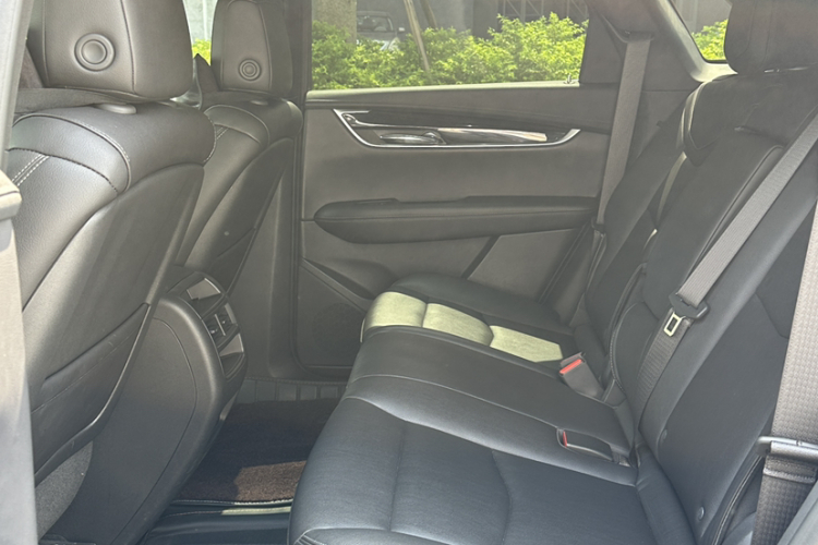 凯迪拉克XT5 2021款 28T 豪华型中控内饰7003