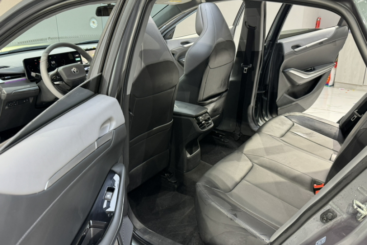 长安 锐程PLUS 2023款 1.5T DCT尊贵型中控内饰7002