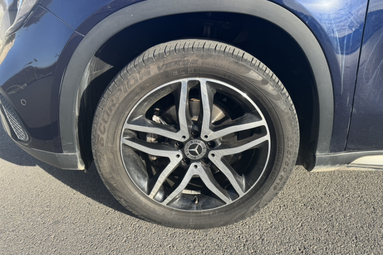 奔驰GLA 2017款 GLA 200 时尚型车身外观6014