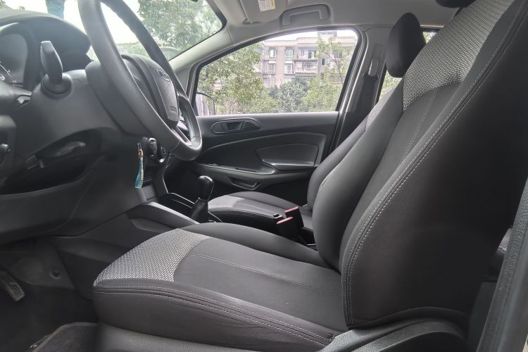 福特 翼搏 2017款 1.5L 手动舒适型中控内饰7009
