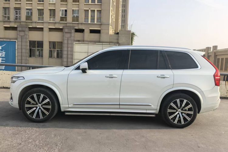 沃尔沃XC90 2022款 B5 智行豪华版 5座车身外观6005