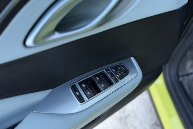 比亚迪 海鸥 2023款 自由版中控内饰7007