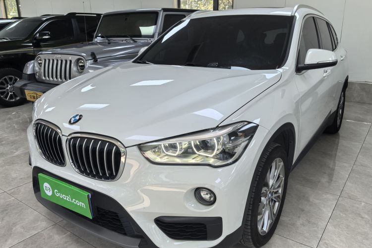 宝马X1 2019款 sDrive20Li 领先型车身外观1