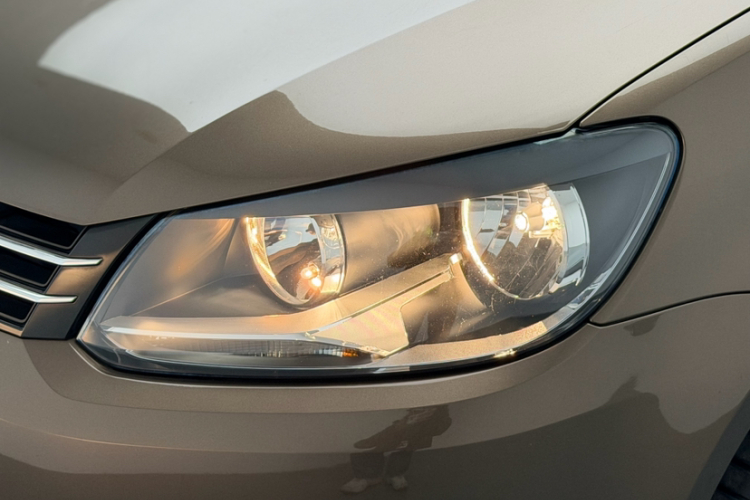 大众 途安 2013款 1.4T 手动风尚版5座车身外观6001