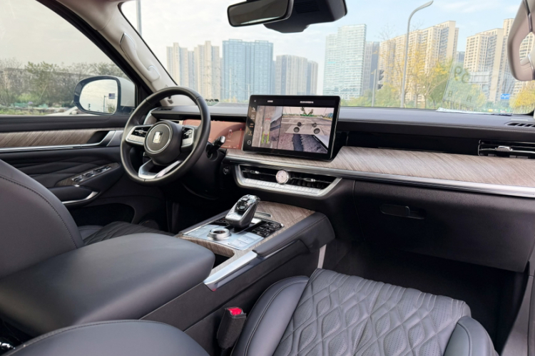 坦克500 2022款 3.0T 运动版 造境型 7座中控内饰7002