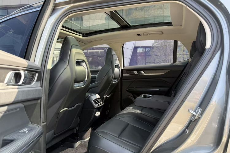 领克01 2021款 2.0TD 两驱型Pro中控内饰7003