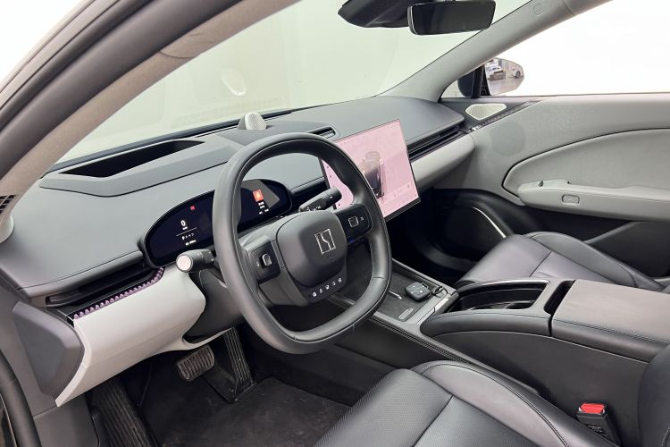 极氪007 2024款 四驱版 75kWh中控内饰7004