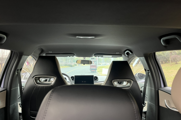 比亚迪 海豚 2023款 420km 自由版局部细节22