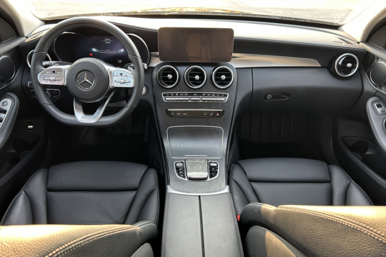 奔驰C级 2021款 C 260 L 运动版中控内饰7003