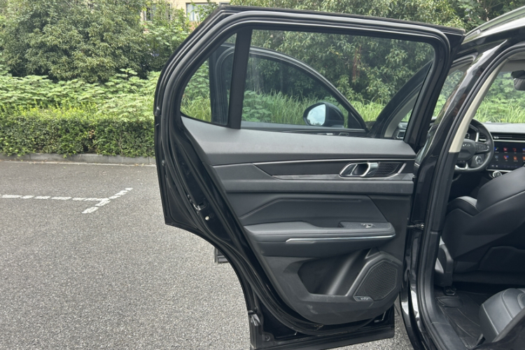 领克01 2021款 2.0TD 两驱型Pro中控内饰7006