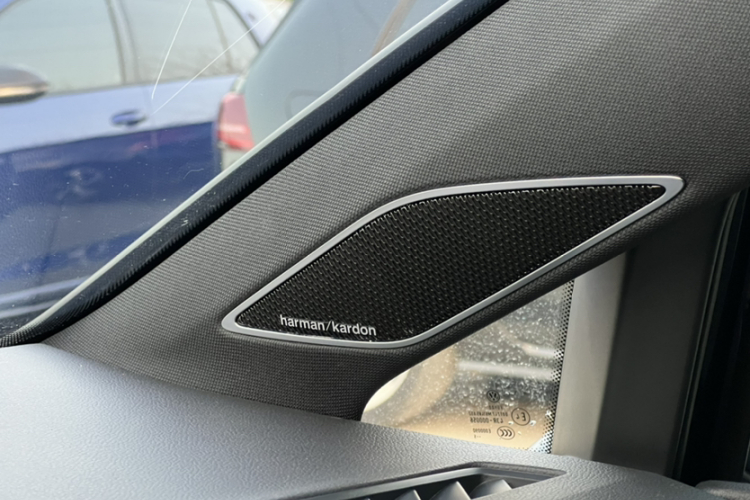 大众 高尔夫GTI 2025款 380TSI DSG GTI中控内饰7005