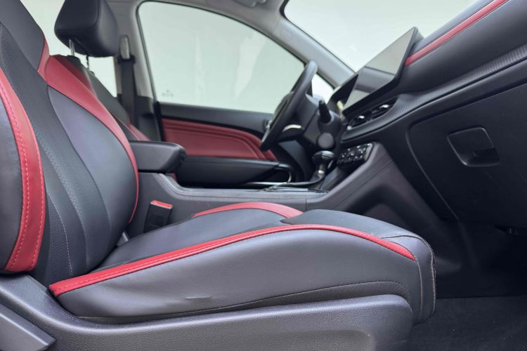 广汽传祺 传祺GS3 2021款 POWER 270T 自动炫动版中控内饰7005