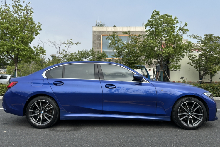 宝马3系 2020款 改款 325Li M运动套装车身外观6002