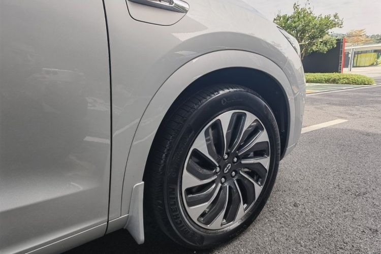 鸿蒙智行 问界M7 2024款 1.5T 智驾后驱Max版 5座车身外观6009