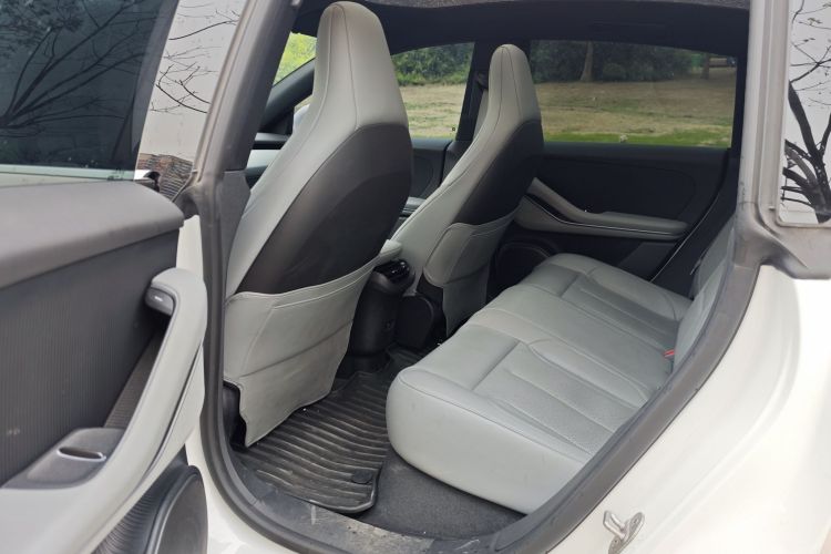 蔚来ET5 2024款 75kWh中控内饰7006