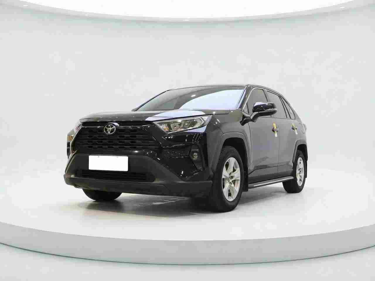 武汉二手丰田RAV4荣放2023款，价格跳水背后的底牌是什么？