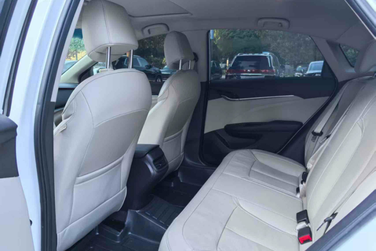 别克 英朗 2019款 15T 双离合互联精英型 国VI中控内饰7004